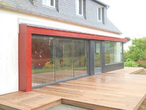Menuiserie extérieure mixte alu ext pin naturel int Guiclan
